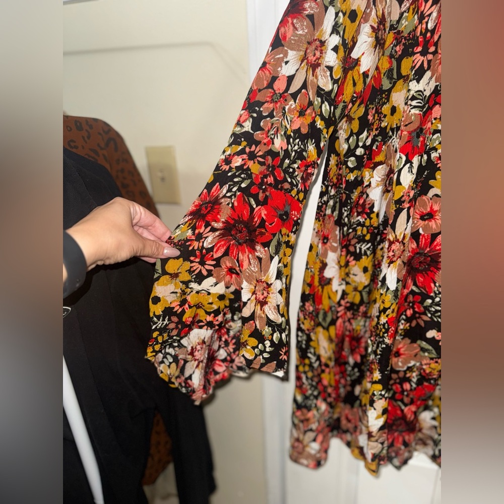 Floral and Flowy Dress by Umgee - Picture 3 of 7